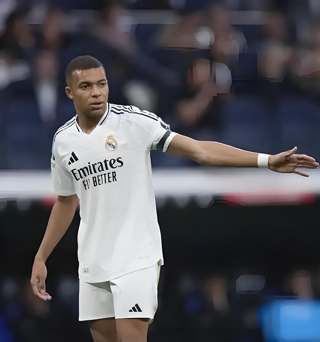 刷新纪录引发热议！，Ming在老鹰比赛中比赛规则变更引发球迷热议的简单介绍