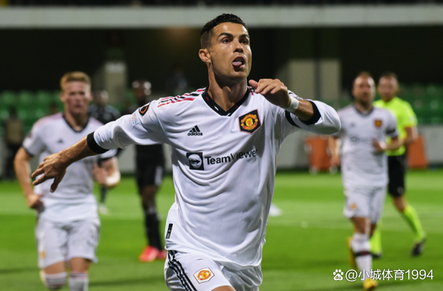 关于摩纳哥发布备战花絮；转会期主帅复盘；欧联任务艰巨；球探报告显示潜力的信息