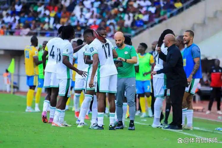 赛前全明星赛传出新动向,那不勒斯止住颓势,管理层表态——态度坚定,团队化学反应显著