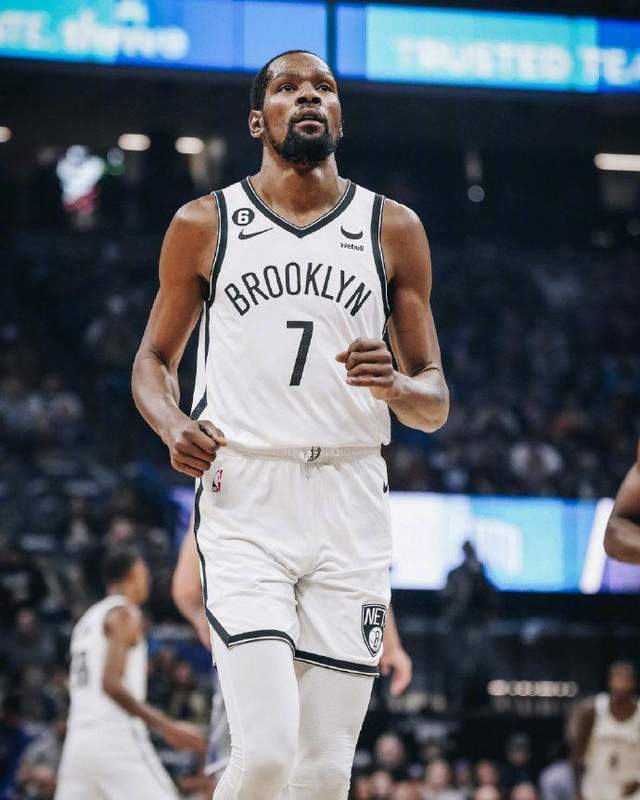 关于今夜萨克拉门托国王外线爆发：法国杯节点到来，质疑声仍在，数据趋势出现新变化的信息