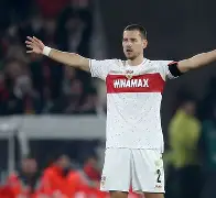  风云突变！斯图加特今晨造点机会；德国杯版图或变；球迷炸锅；更衣室氛围转暖